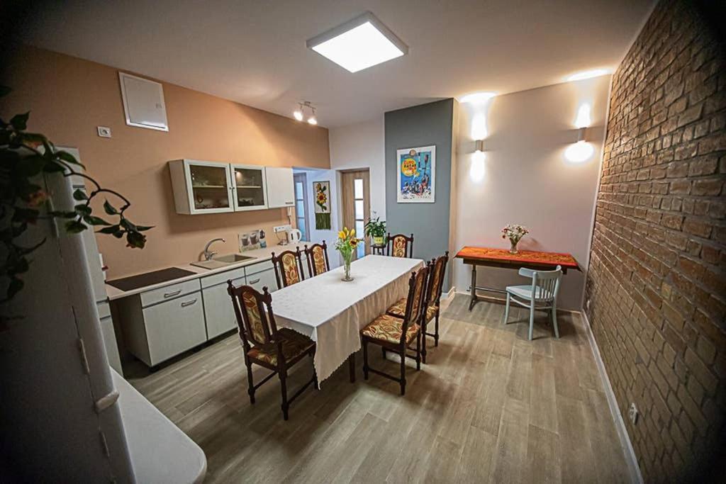 Apartament Rynek Lesna  Exterior photo